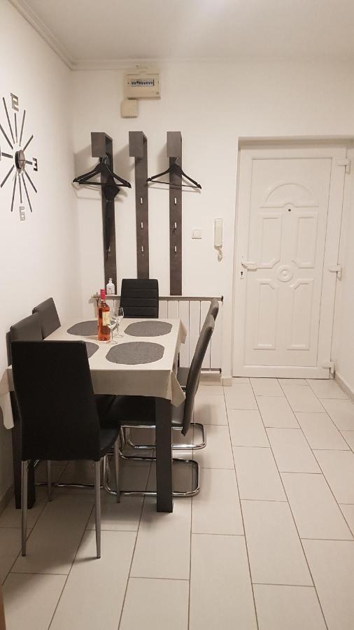 Rose Apartman Debrecen Luaran gambar